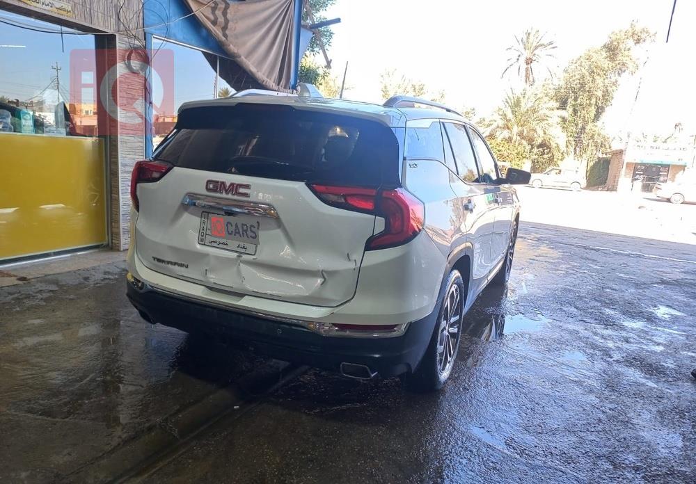 جی ئێم سی تیرەین